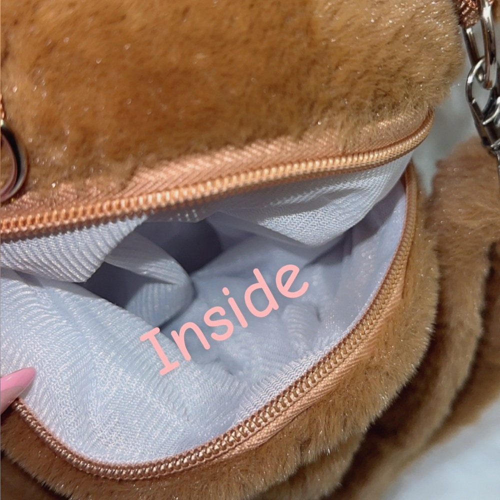Cute Capybara Plush  Backpack 🤎 - Picture 3 of 4